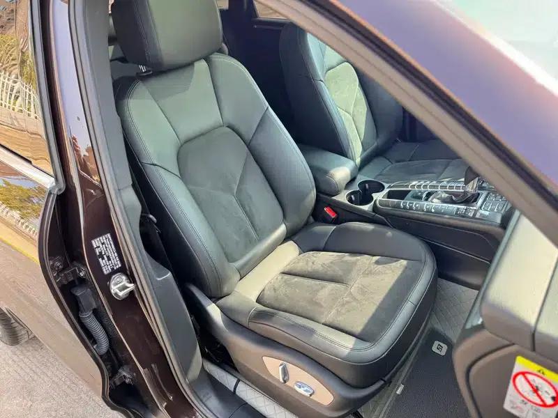 2018 Macan 2.0T — миниатюра 21