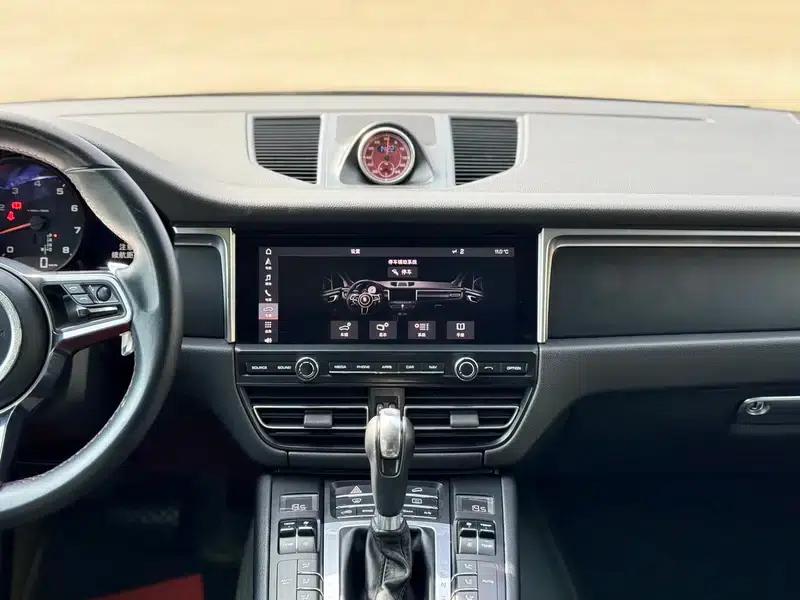 2018 Macan 2.0T — миниатюра 9