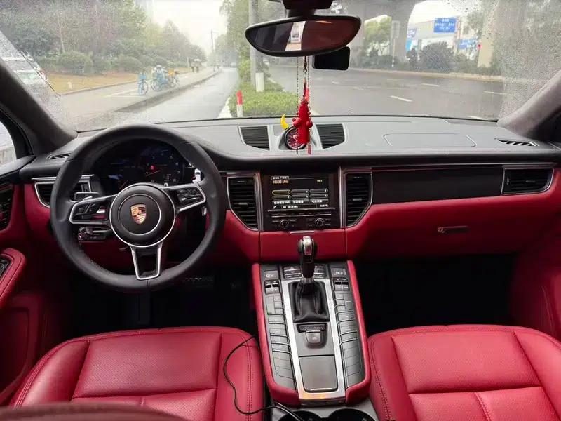 2016 Macan 2.0T — миниатюра 7