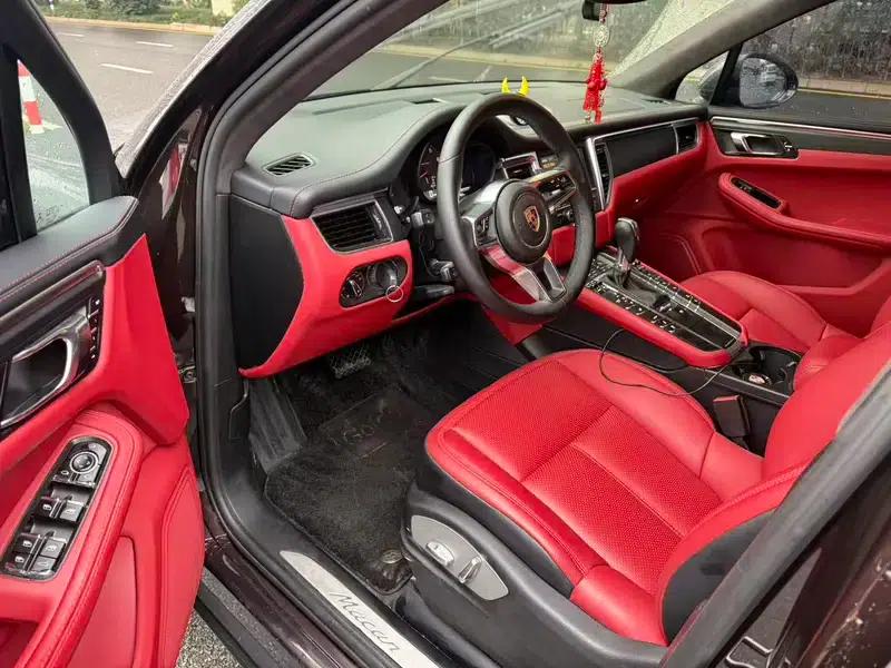 2016 Macan 2.0T — миниатюра 8