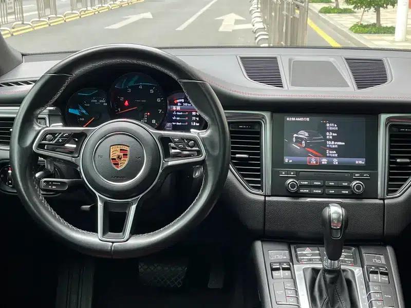 2017 Macan 2.0T — миниатюра 12