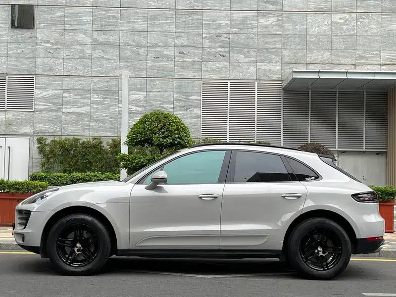 2017 Macan 2.0T — миниатюра 3