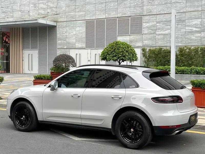 2017 Macan 2.0T — миниатюра 4
