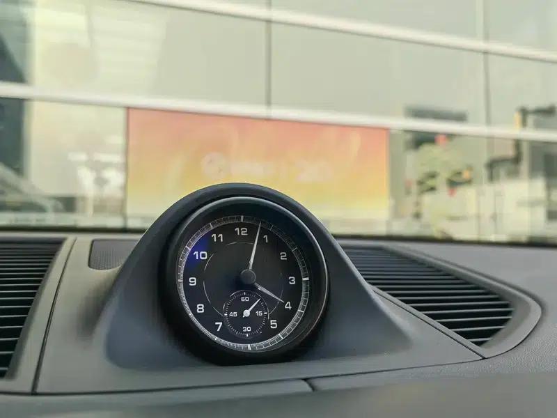 2023 Macan 2.0T — миниатюра 11
