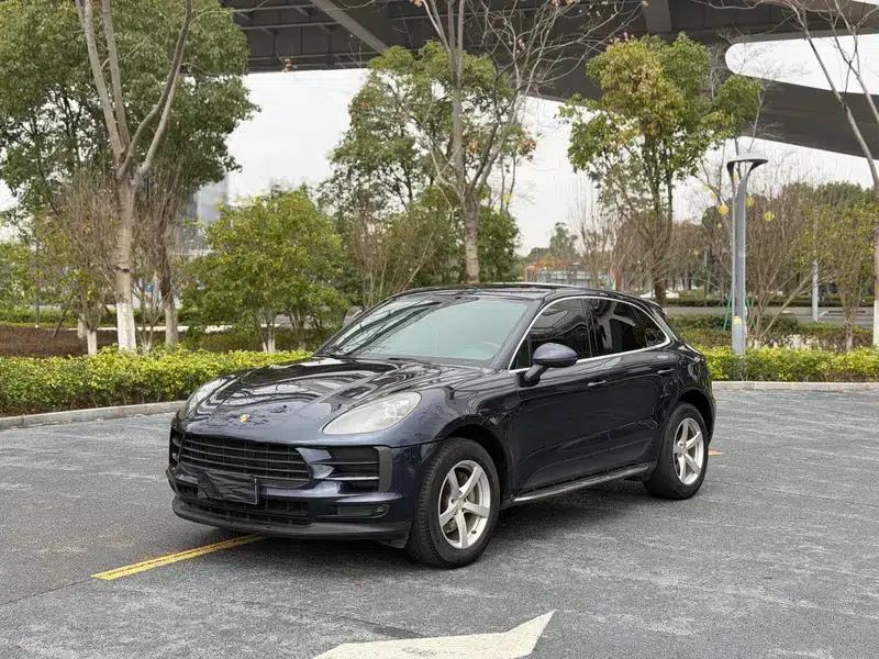 2018 Macan 2.0T — миниатюра 1