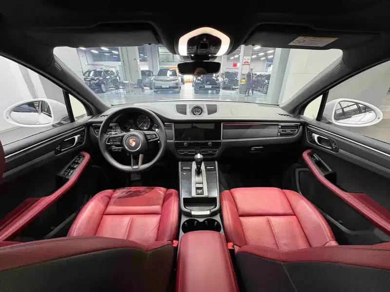 2023 Macan 2.0T — миниатюра 11