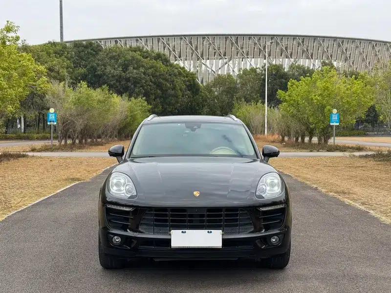 2017 Macan 2.0T — миниатюра 2