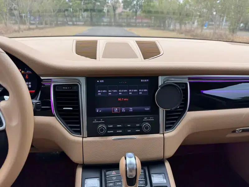 2017 Macan 2.0T — миниатюра 15