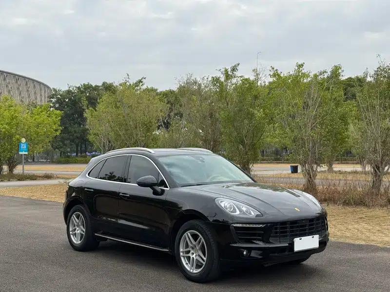 2017 Macan 2.0T — миниатюра 3