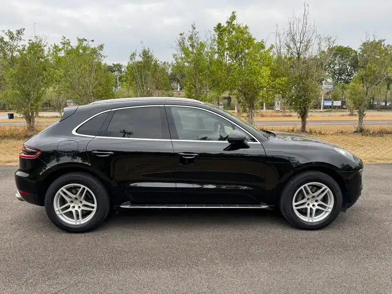 2017 Macan 2.0T — миниатюра 7