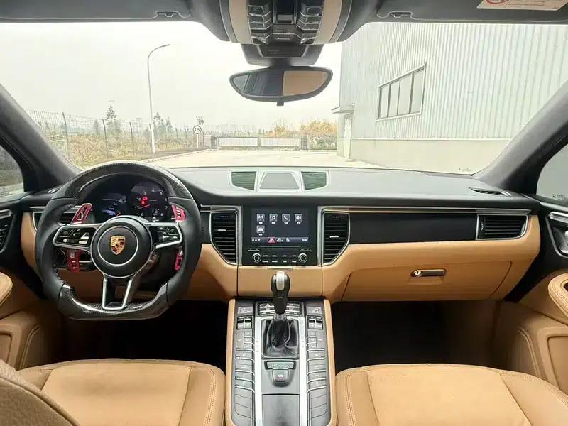 2017 Macan 2.0T — миниатюра 7