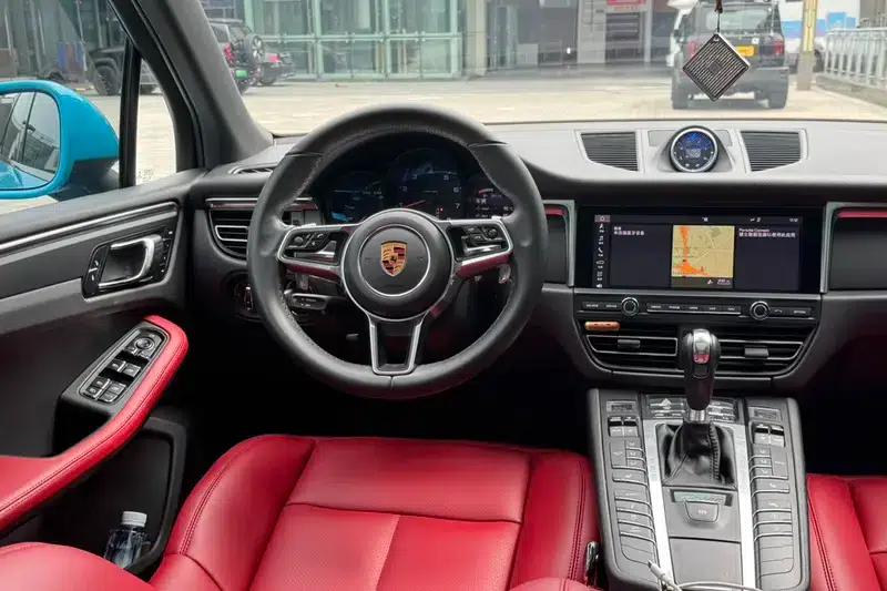 2018 Macan 2.0T — миниатюра 16