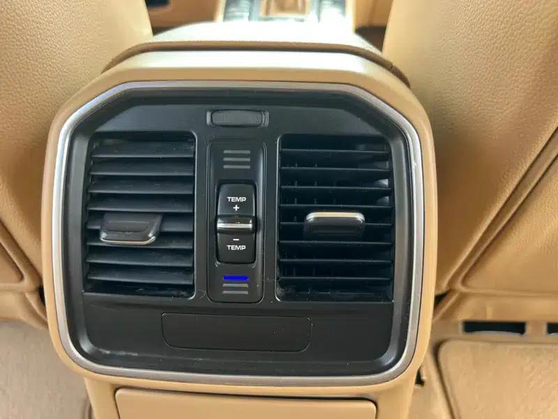2014 Macan 2.0T — миниатюра 8