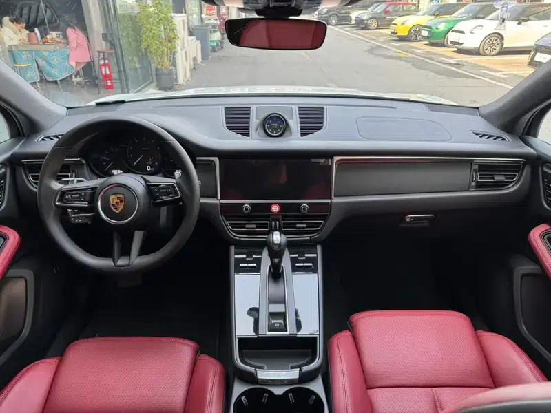 2022 Macan 2.0T — миниатюра 7