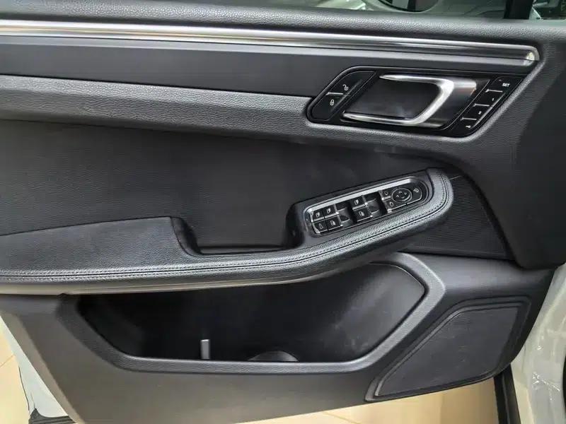 2018 Macan 2.0T — миниатюра 11