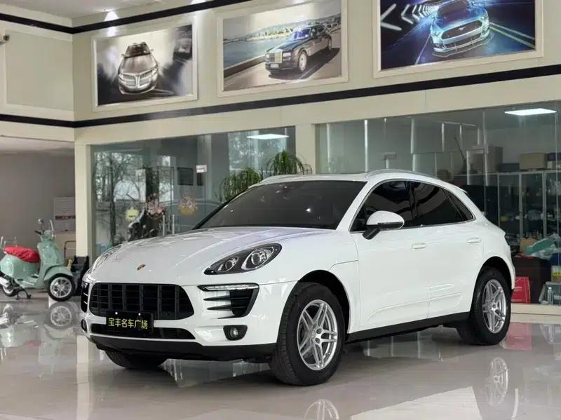 2017 Macan 2.0T — миниатюра 1