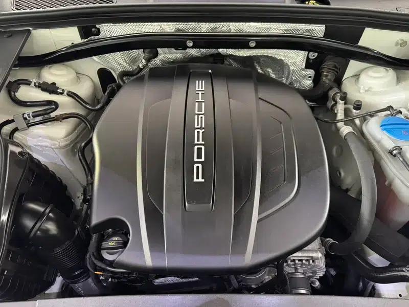 2017 Macan 2.0T — миниатюра 11