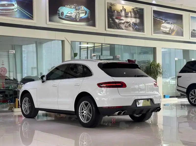 2017 Macan 2.0T — миниатюра 4