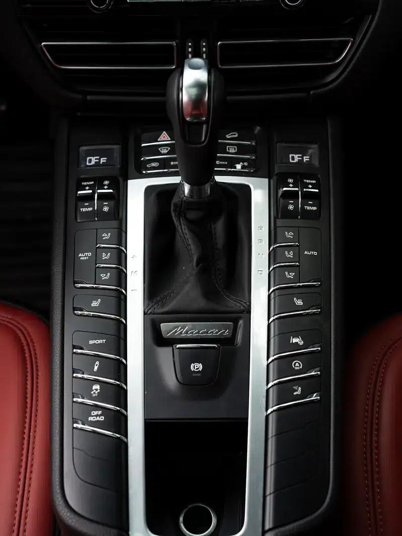 2018 Macan 2.0T — миниатюра 6