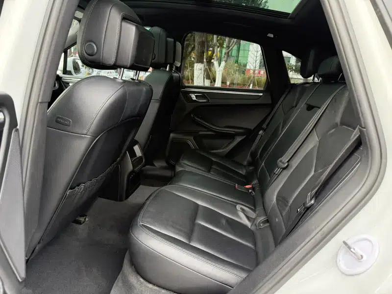 2014 Macan 2.0T — миниатюра 11