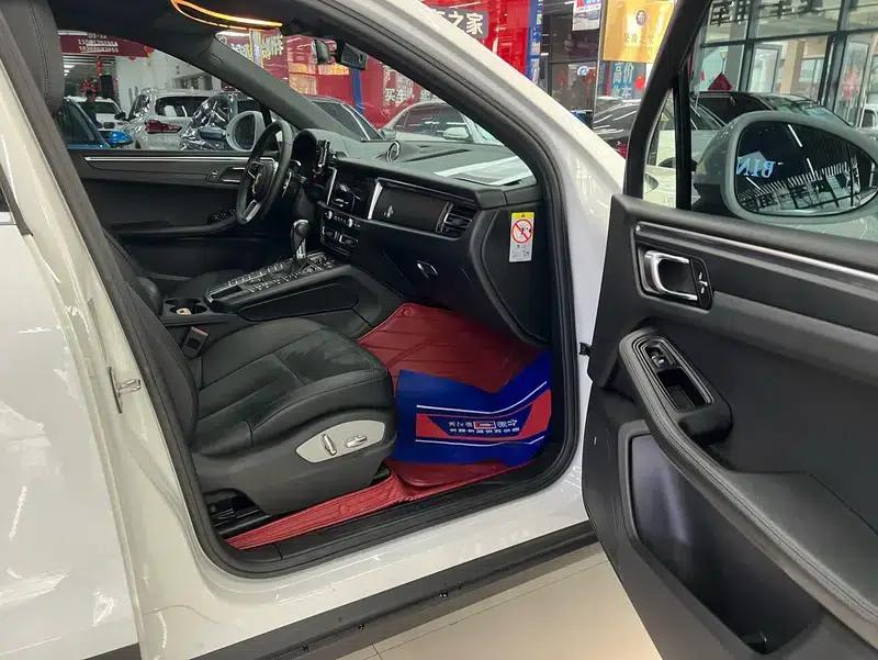 2018 Macan 2.0T — миниатюра 14