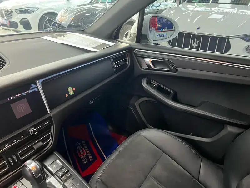 2018 Macan 2.0T — миниатюра 24