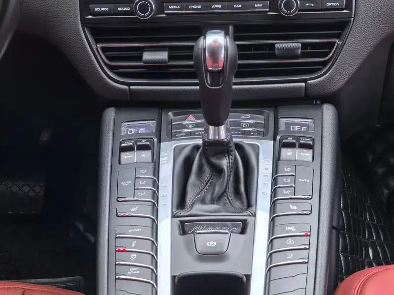 2020 Macan 2.0T — миниатюра 15