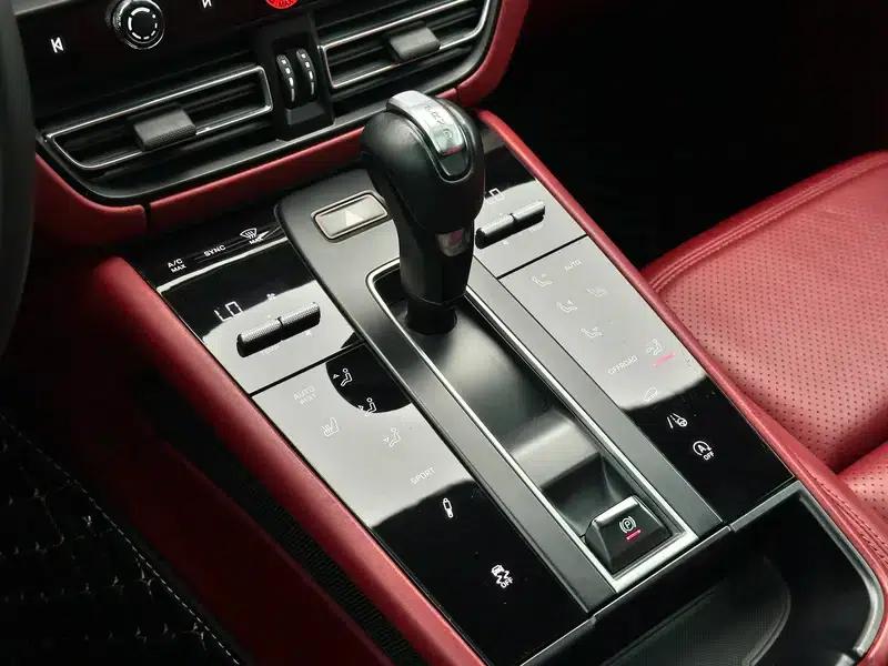 2023 Macan Facelift Macan 2.0T — миниатюра 13