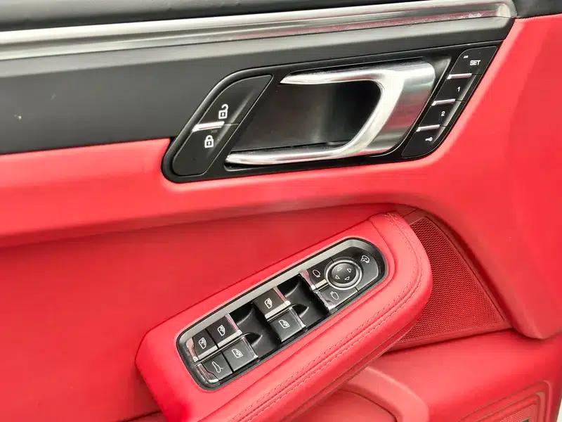 2023 Macan Facelift Macan 2.0T — миниатюра 20
