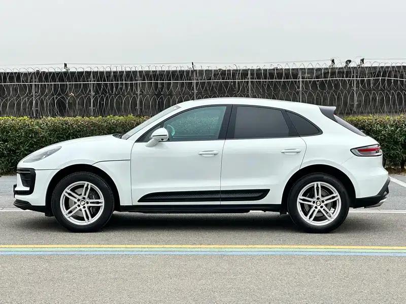 2023 Macan Facelift Macan 2.0T — миниатюра 4