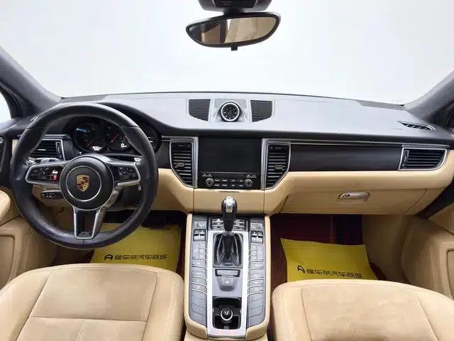 2017 Macan 2.0T — миниатюра 14