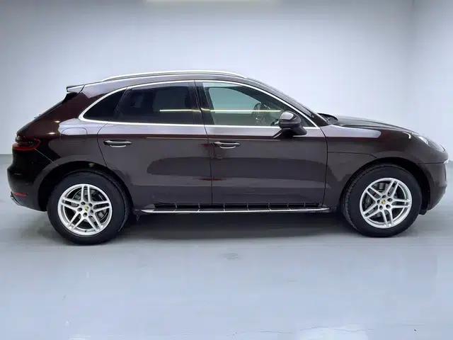 2017 Macan 2.0T — миниатюра 8