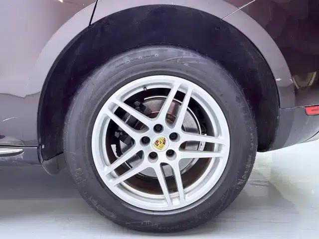 2017 Macan 2.0T — миниатюра 9