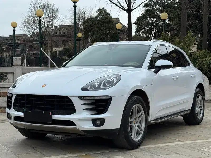 2017 Macan 2.0T — миниатюра 1