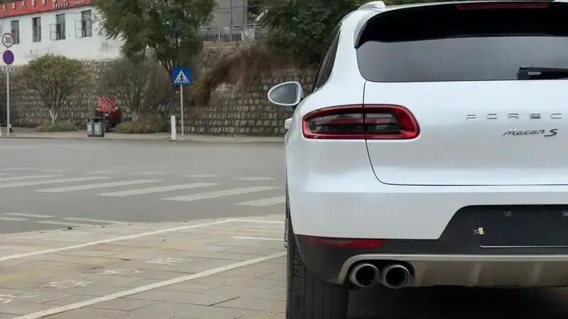 2017 Macan 2.0T — миниатюра 11