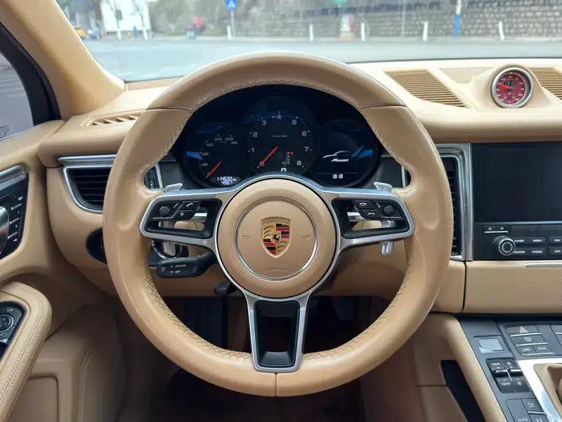 2017 Macan 2.0T — миниатюра 14