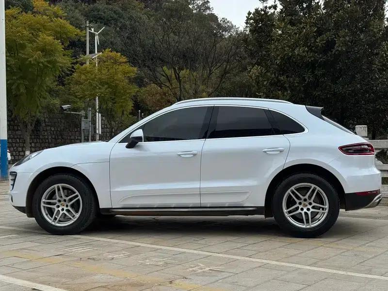 2017 Macan 2.0T — миниатюра 4
