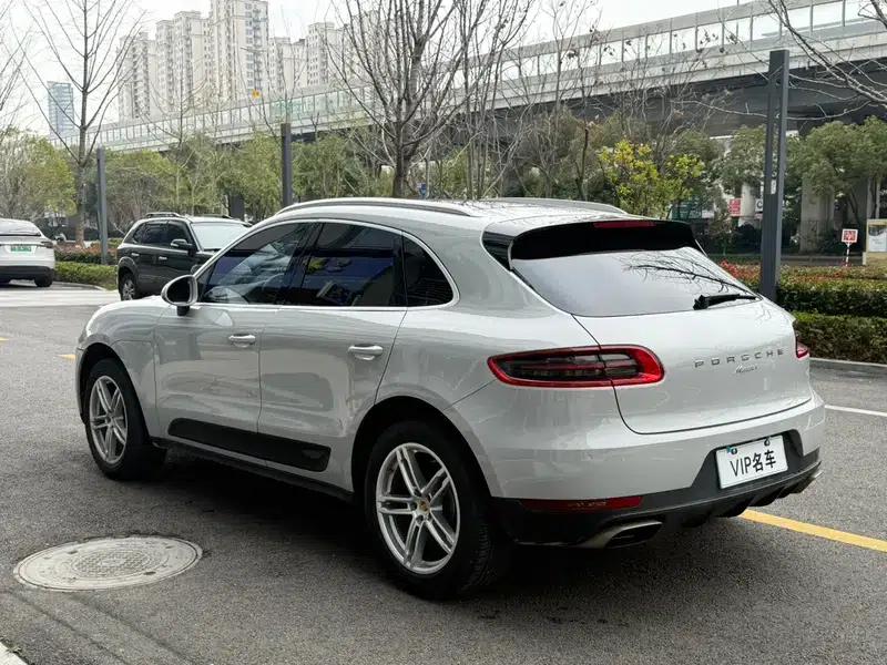 2014 Macan 2.0T — миниатюра 8