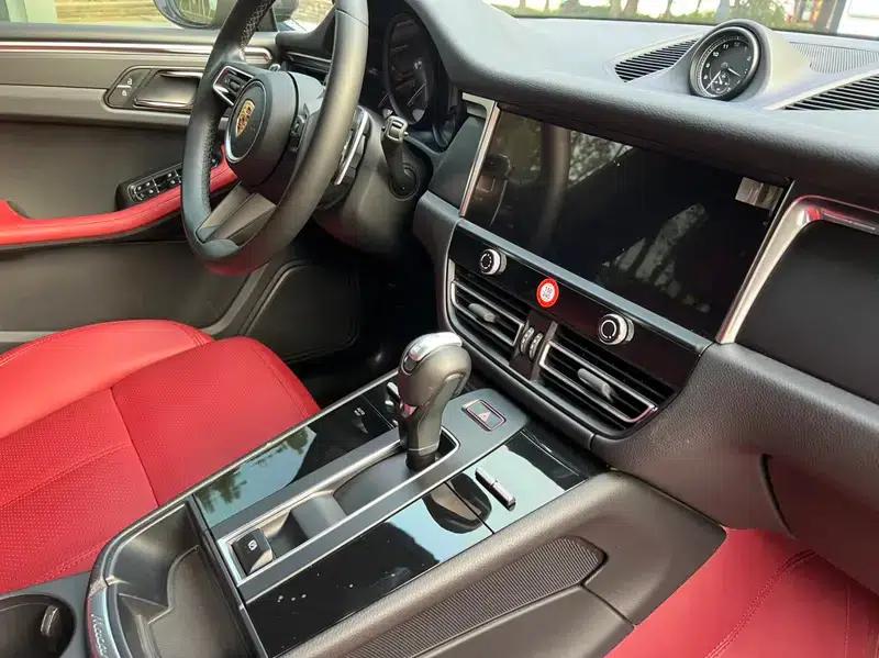2023 Macan 2.0T — миниатюра 11