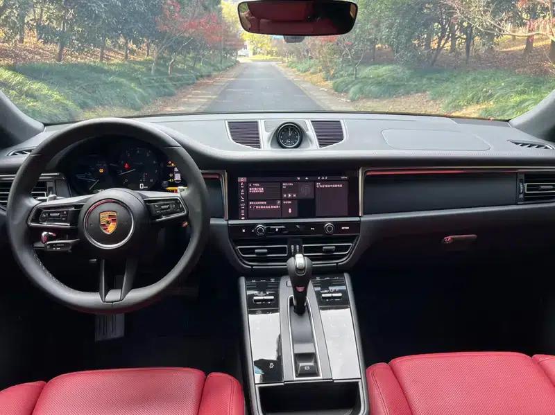 2022 Macan 2.0T — миниатюра 9
