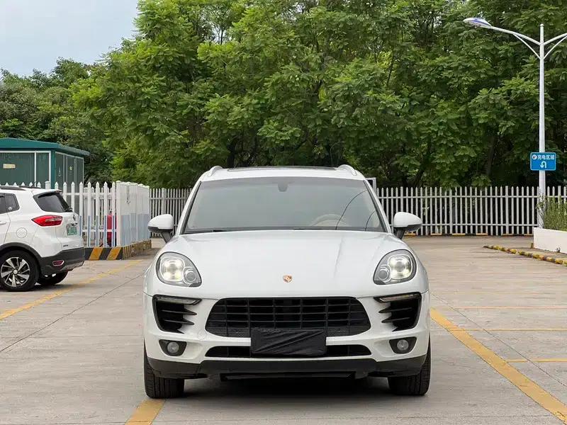 2014 Macan 2.0T — миниатюра 2