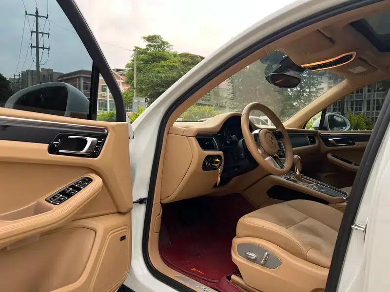 2014 Macan 2.0T — миниатюра 8