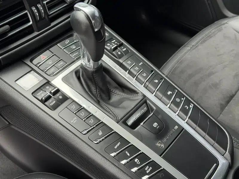 2020 Macan 2.0T — миниатюра 14