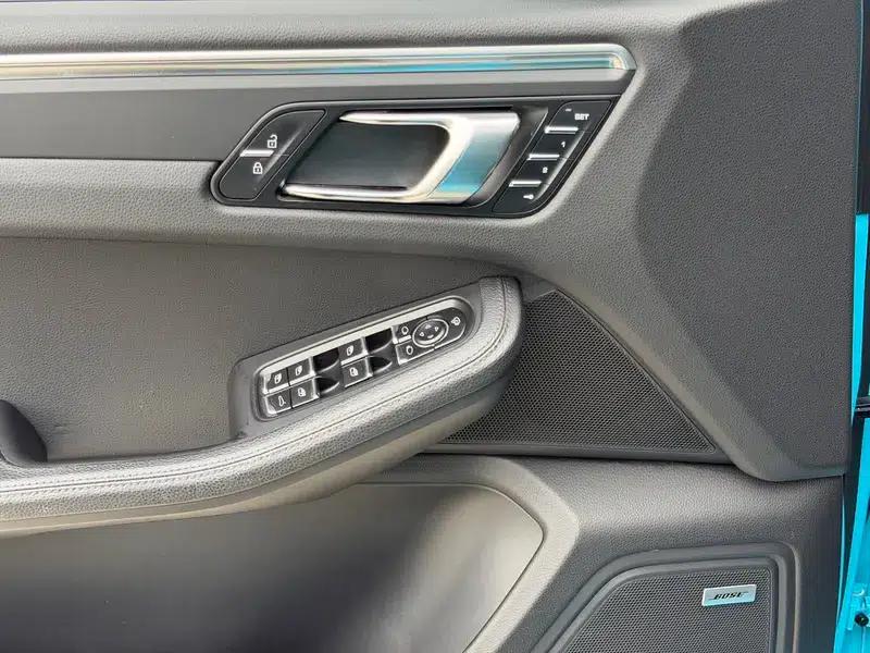 2020 Macan 2.0T — миниатюра 19