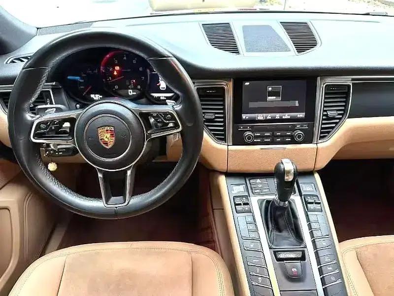 2017 Macan 2.0T — миниатюра 7