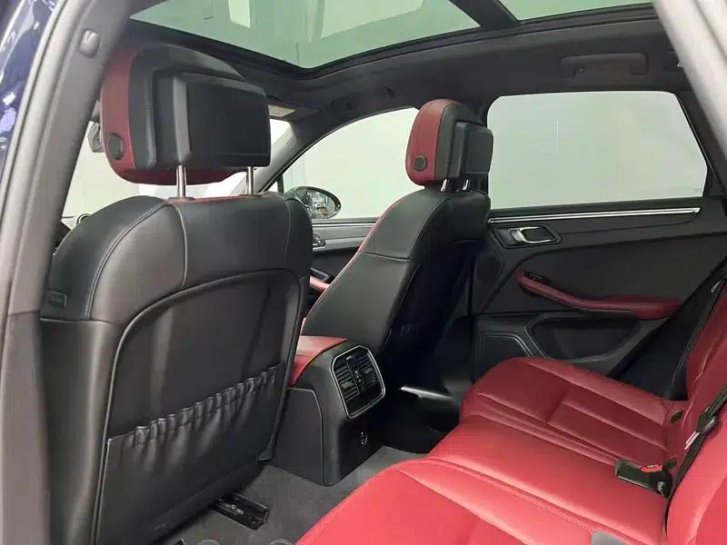 2023 Macan 2.0T — миниатюра 17