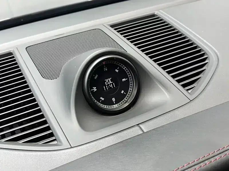 2023 Macan 2.0T — миниатюра 9