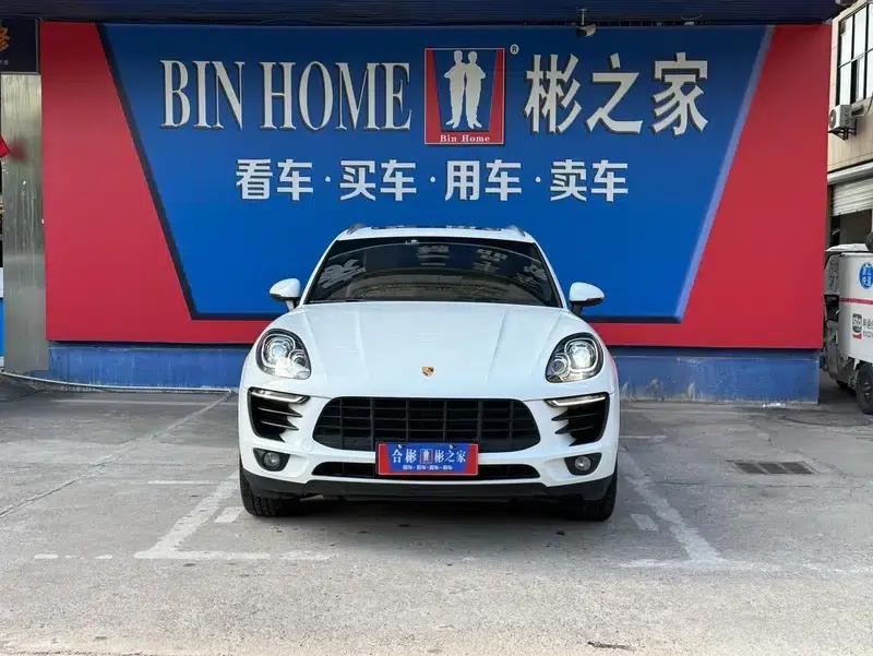 2017 Macan 2.0T — миниатюра 2