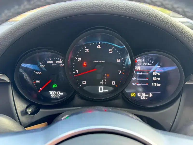 2017 Macan 2.0T — миниатюра 21