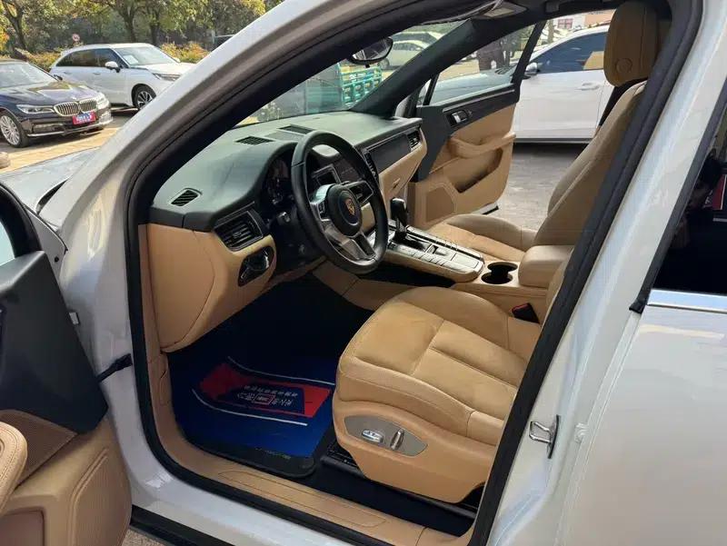 2017 Macan 2.0T — миниатюра 25